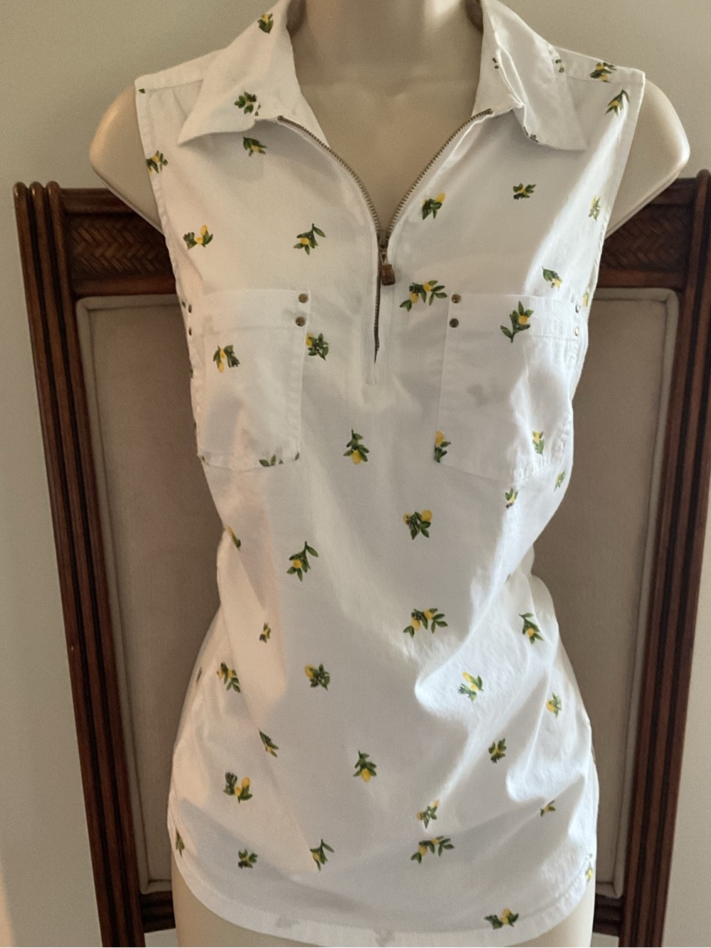 Coral Bay White Sleeveless Zip Polo with Yellow Floral Print